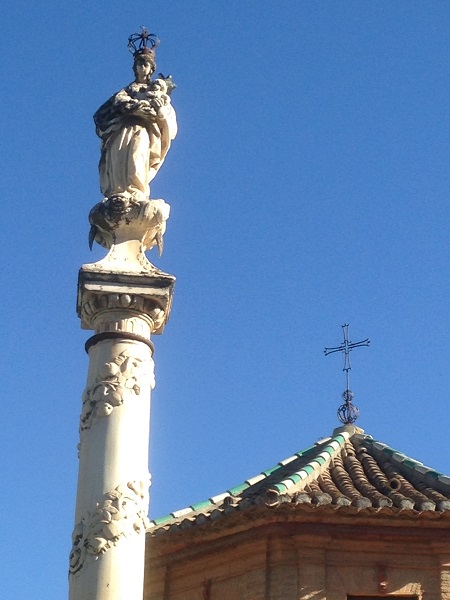 Así es la Basílica romana donde se custodia la Cruz de Cristo