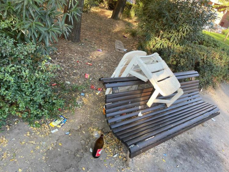 Una plaza del Zaidín, la semana pasada.