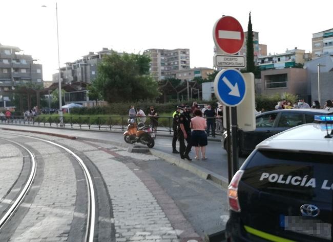 El accidente ocurrió en el cruce entre Andrés Segovia y Avenida de América. 