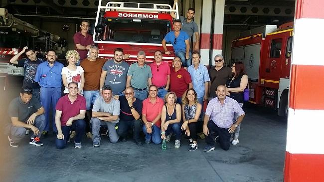 Los profesionales sanitarios, en uno de los cursos impartidos por los bomberos.