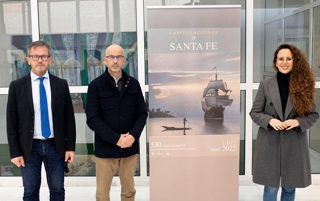 De derecha a izquierda, la concejala de Cultura, el alcalde de Santa Fe y el delegado de Turismo de la Junta.