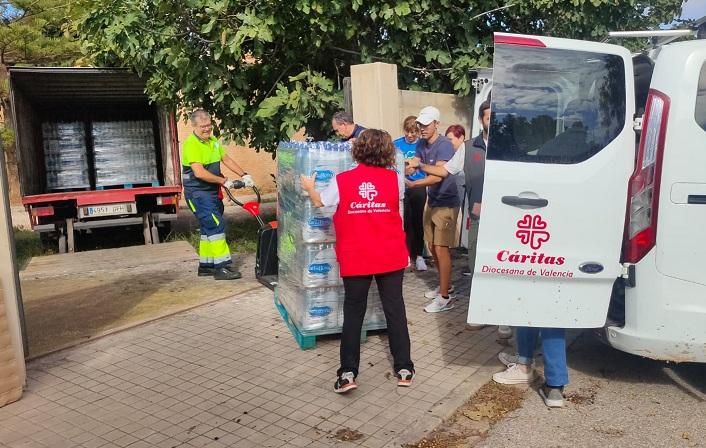 Carga de bienes para los afectados por la DANA. 