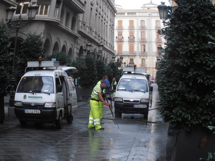 Retirada de la cera en Ganivet. 