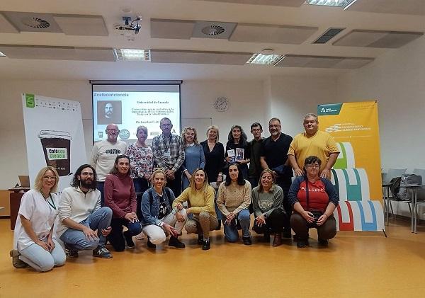 Café con ciencia 'Conocer(nos) para cuidar(nos): la importancia de las enfermedades raras en la salud pública'.