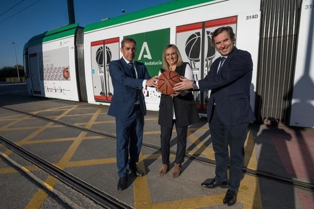 Presentación del vagón del metro que publicita la Copa del Rey de Baloncesto.