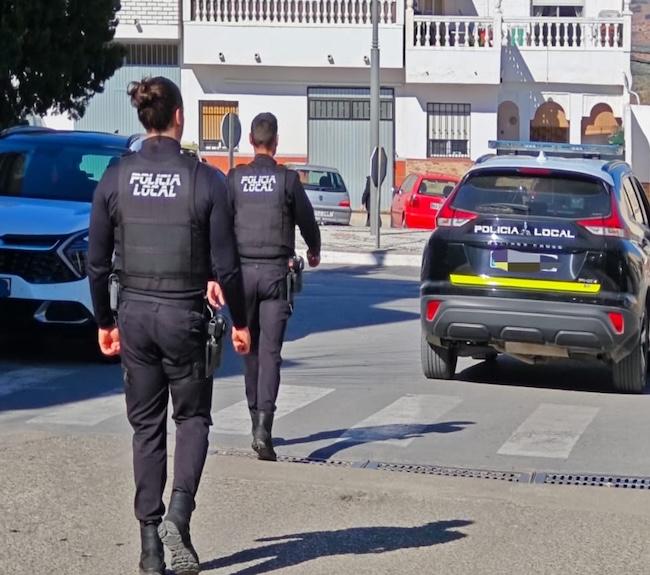 Policías locales de Iznalloz.