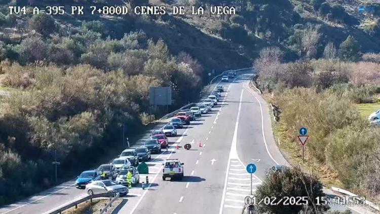 Control de la Guardia Civil en Cenes de la Vega. 