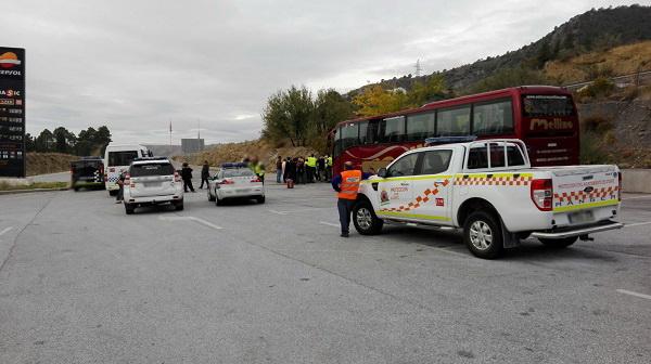 El autobús que los transportaba se averió a la altura de Huétor Santillán.