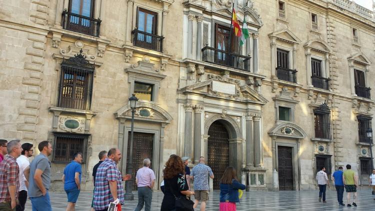 Exterior de la Real Chancillería, sede del TSJA.