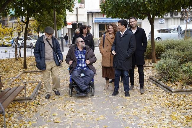 Visita de los ediles socialistas al Barrio Fígares.