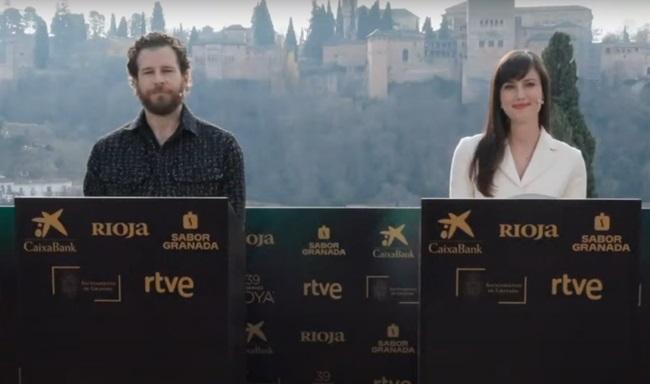 Álvaro Cervantes y Natalia de Molina en el anuncio desde Granada de los nominados a los Goya.