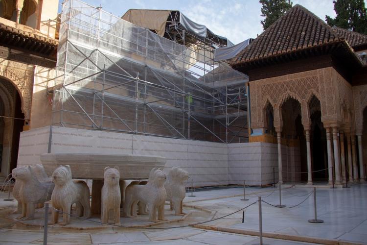 La Alhambra se pone a punto durante el segundo cierre por la pandemia