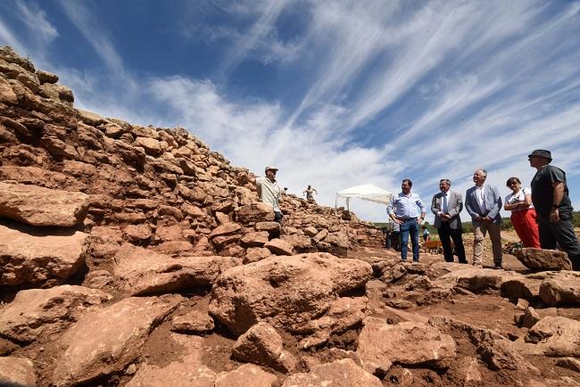 Visita al yacimiento de Villavieja, a tan solo 1,5 kilómetros de Fuentes de Cesna, pedanía de Algarinejo