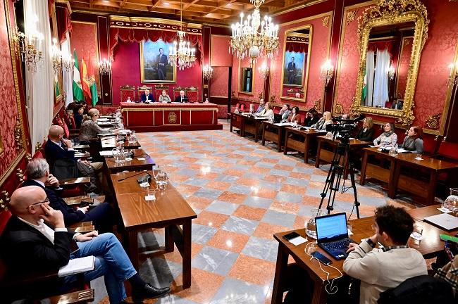 Comisión de Economía del Ayuntamiento de Granada, este martes. 