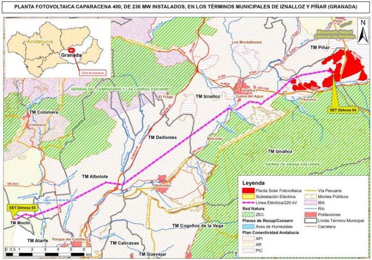 Plano de ubicación del megaparque, en color rojo, entre Iznalloz y Píñar, prácticamente pegado a la Zona de Especial Conservación (ZEC) de Sierra Arana, que ocupa el área en verde rayada. 