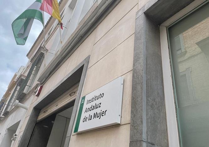 Sede del Instituto Andaluz de la Mujer. 