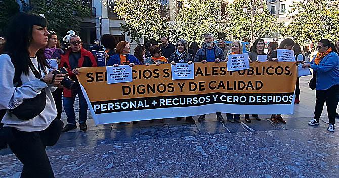 Imagen de archivo de una protesta del personal de Servicios Sociales. 