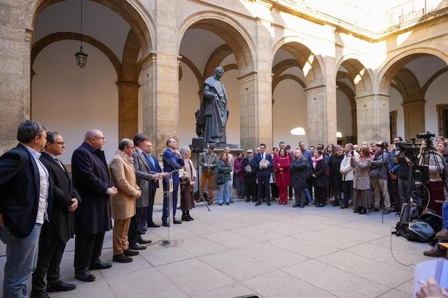 El rector de la UPO, Francisco Oliva, en una rueda de prensa sobre la financiación de las universidades andaluzas, en imagen de archivo.