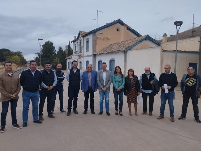 Imagen de los asistentes a la reunión de Obéilar. 