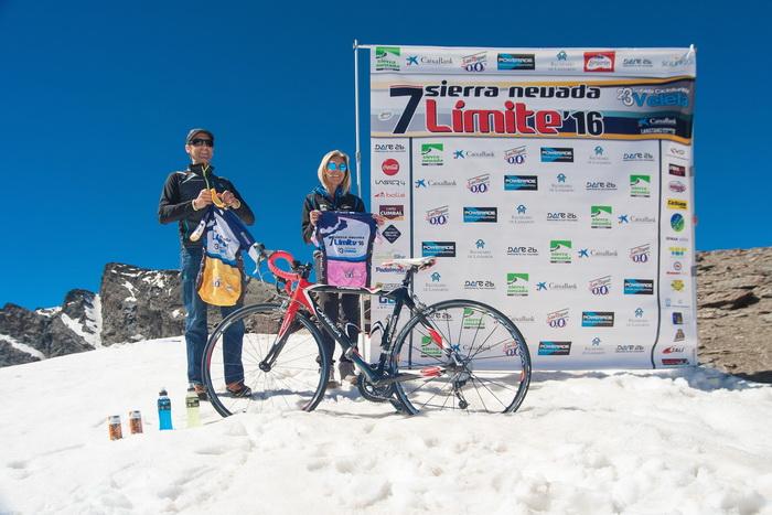 Presentación de las pruebas en las posiciones del Veleta, donde aún queda nieve.