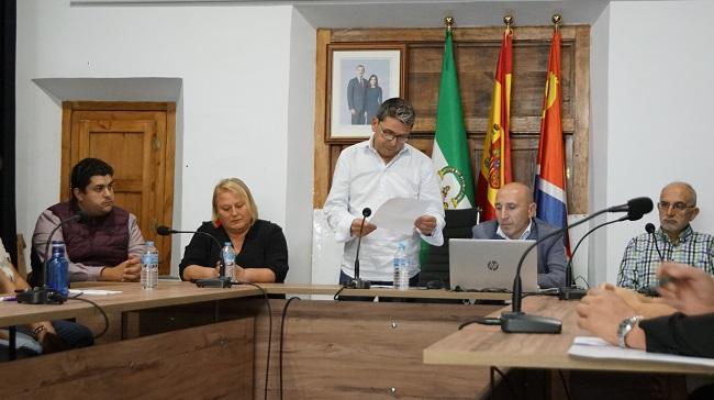 Juan Ramón Castellón durante el pleno. 