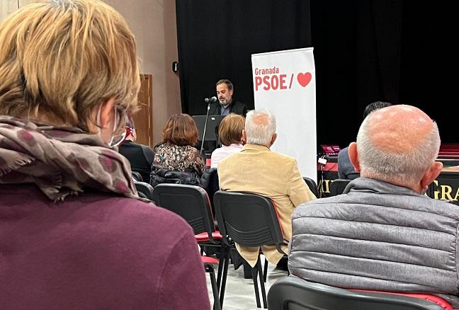 Jacobo Calvo, en su intervención este sábado en la Asamblea del PSOE de Granada capital.