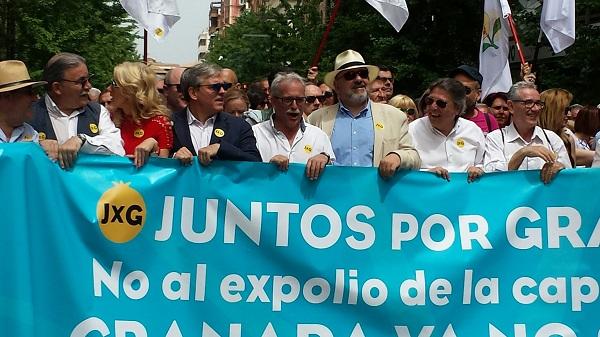 Cabecera de la manifestación en defensa de la capitalidad judicial.