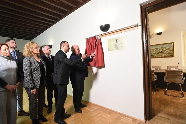 Inauguración de la sala de Gobierno de Diputación.