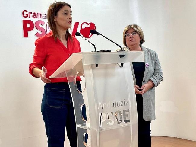 Olga Manzano y Ana Muñoz, en rueda de prensa. 