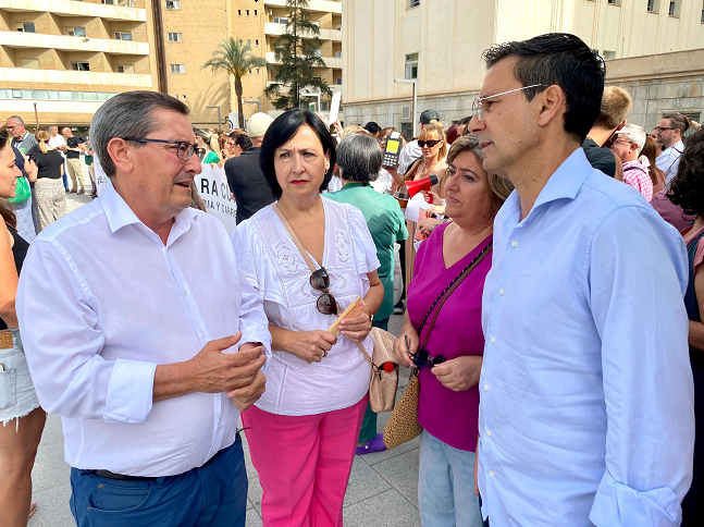 Entrena junto a Santaella, Muñoz y Cuenca.