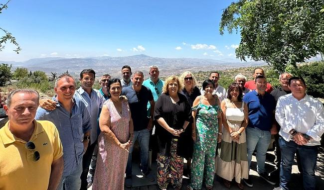 Representantes socialistas, en la Alpujarra. 