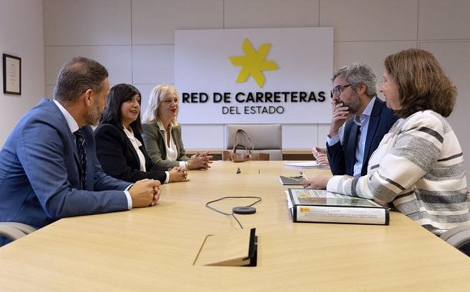 Reunión entre responsables del Ministerio y del Ayuntamiento de Armilla. 