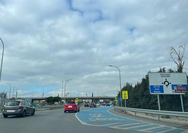 Una de las vías de acceso a la capital desde el área metropolitana sur.