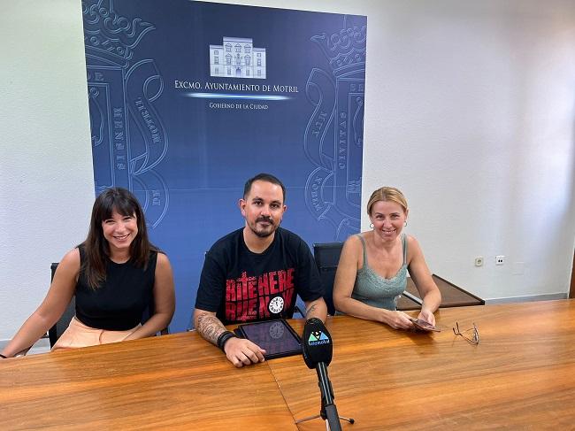 Representantes de IU Verdes Equo en rueda de prensa.