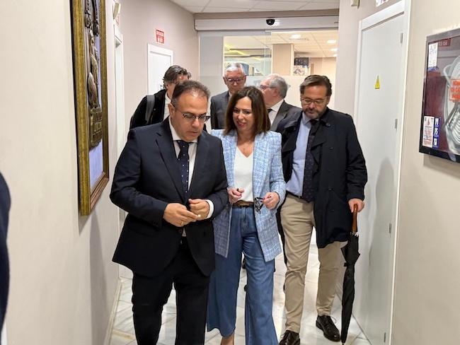 Rocío Díaz, en la visita a Almuñécar.