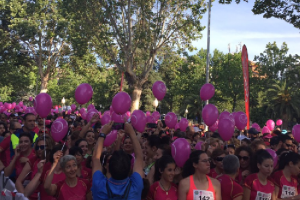 Marea solidaria por las calles de Granada.