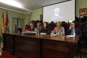 Debate electoral celebrado el pasado miércoles en el Colegio de Abogados.