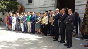 Concentración este mediodía a las puertas del Ayuntamiento de Granada.