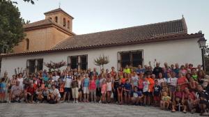 Participantes en una noche de senderismo en Cúllar Vega.