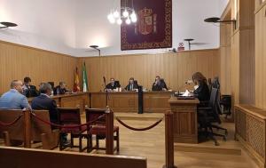 Sesión del juicio por la apropiación de la talla religiosa. 