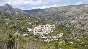 Guájar Alto, uno de los tres núcleos de población de Los Guájares. 