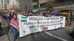 Una pancarta en la manifestación de este mediodía.