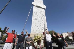 Imagen de uno de los homenajes a los obreros asesinados en la huelga del 70.