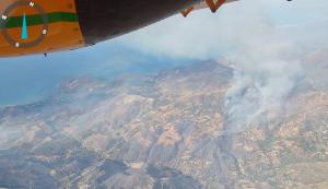 Imagen tomada desde uno de los aviones que participa en el operativo.