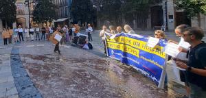 Concentración, este lunes, en la Plaza del Carmen.