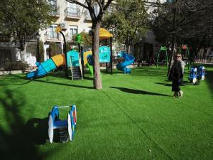 Parque infantil de La Encina, tras la remodelación.