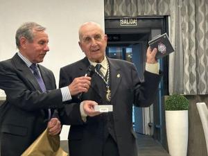 Miguel Giménez Yanguas, en un homenaje que le rindieron ingenieros industriales el año pasado.