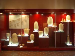 Conjunto de alabastrones egipcios procedentes de la Necrópolis de Laurita, en Almuñécar.