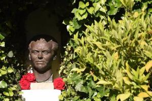 Busto de Federico García Lorca en la Casa Natal de Fuente Vaqueros.