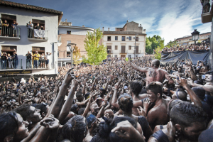 Impresionante imagen del Cascamorras.